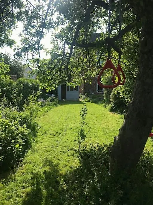 Tiny Home - With Private Shower Room In Separate Outbuilding Nottingham